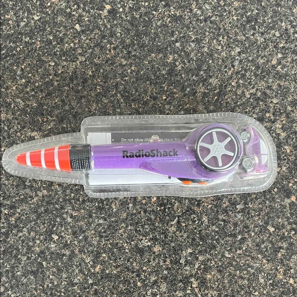 Vintage Radio Shack Micro Racer Remote Control Car & Pen - Picture 1 of 4